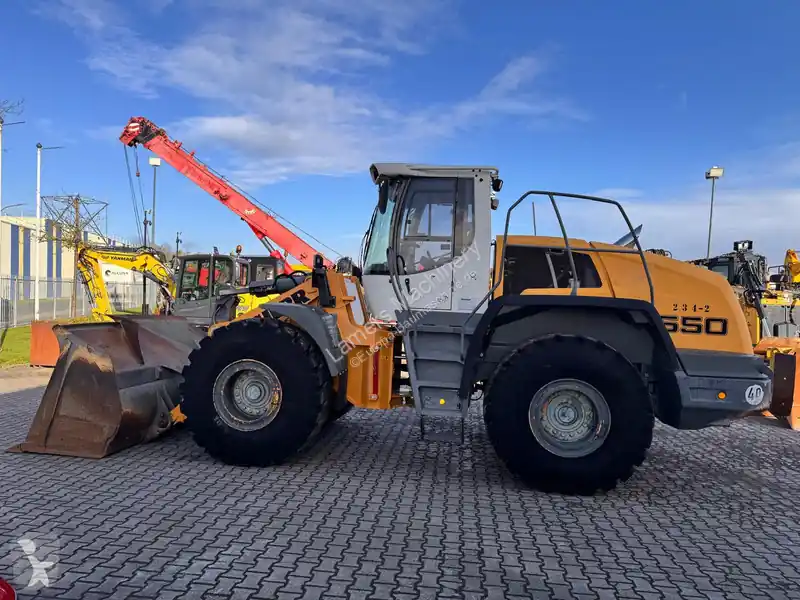 Expédition Rapide Chargeuse sur pneus Liebherr L550 occasion